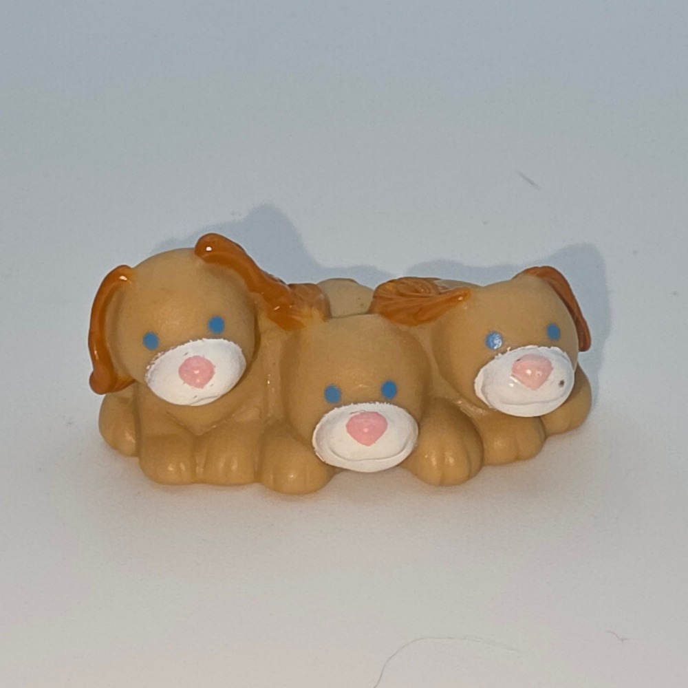 Fisher Price Puppy Dogs 3 in a Row Brown Good 1993 Loving Family Dollhouse
